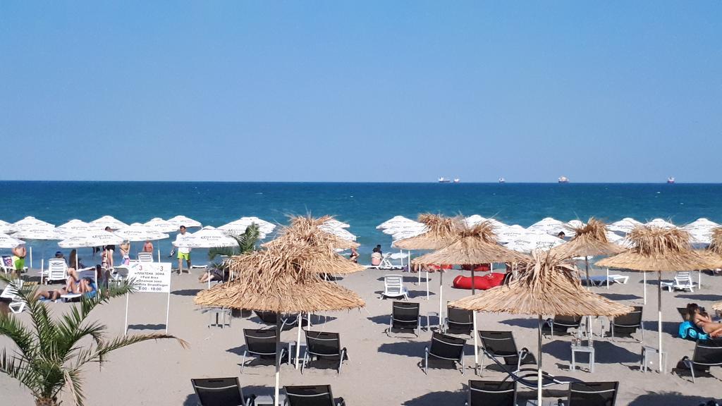 בורגאס Apartments Flora 1 מראה חיצוני תמונה