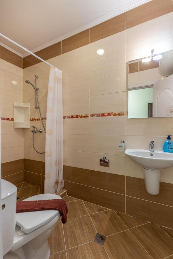 בורגאס Apartments Flora 1 מראה חיצוני תמונה