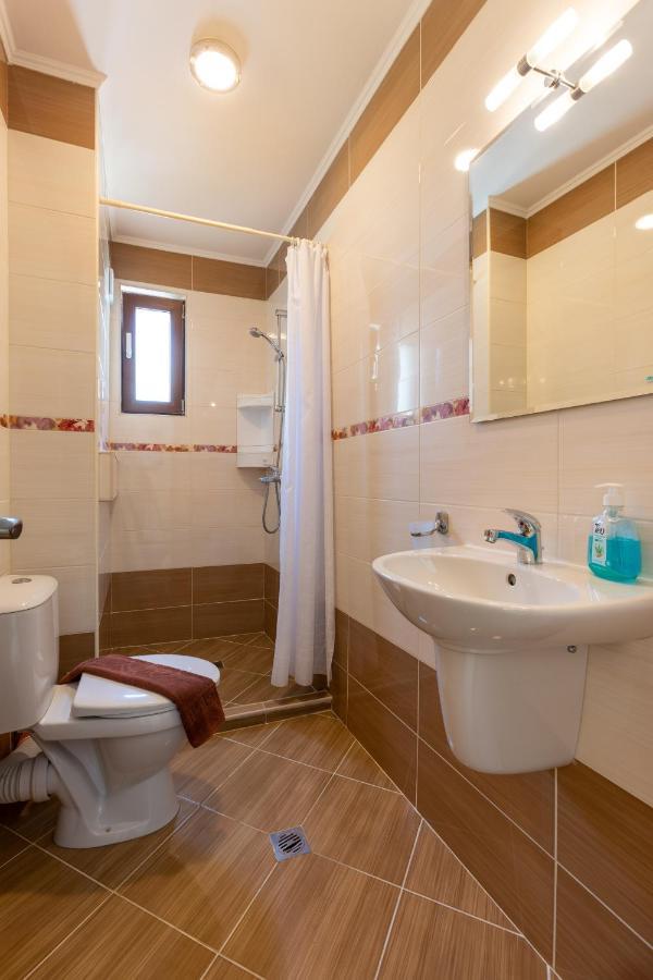 בורגאס Apartments Flora 1 מראה חיצוני תמונה