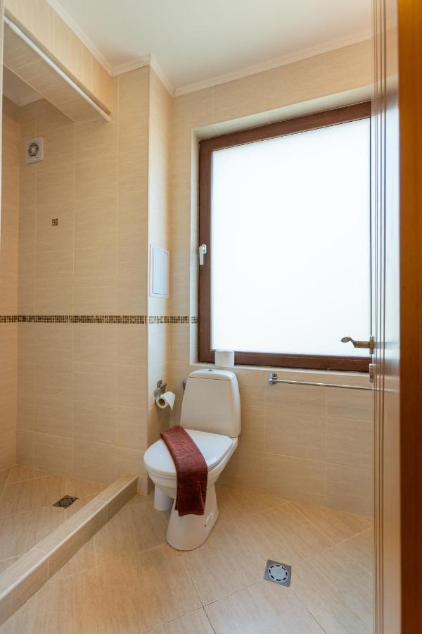בורגאס Apartments Flora 1 מראה חיצוני תמונה