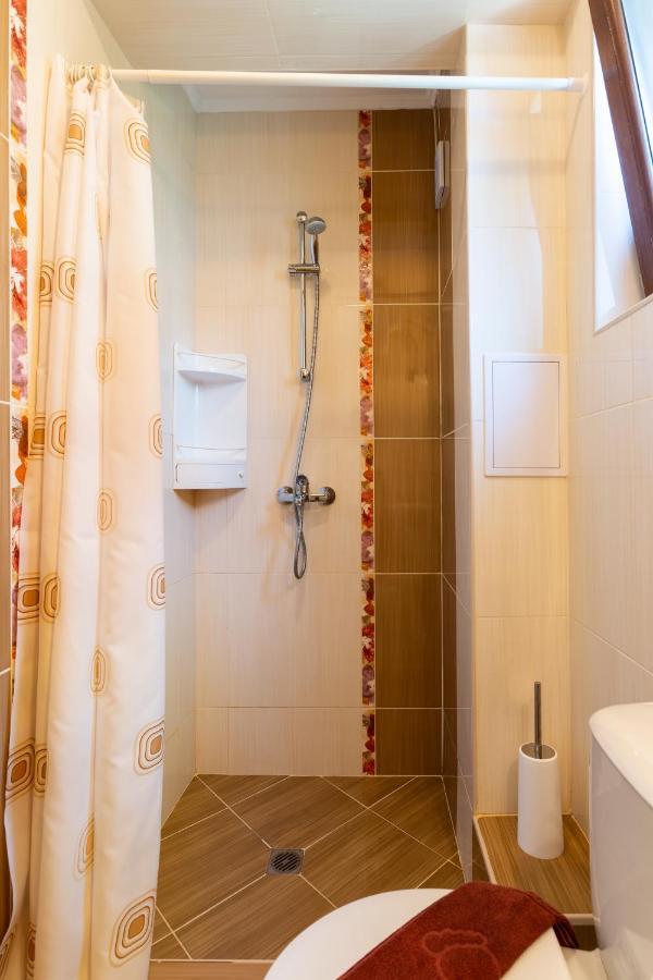 בורגאס Apartments Flora 1 מראה חיצוני תמונה