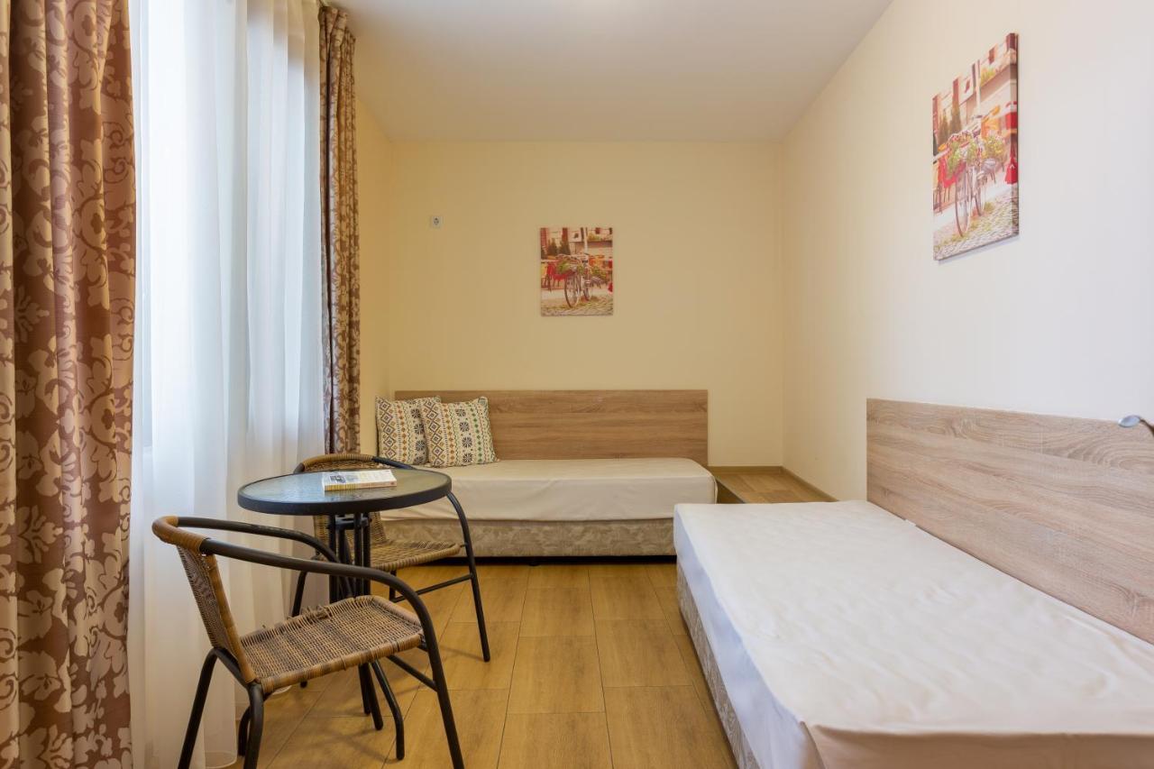 בורגאס Apartments Flora 1 מראה חיצוני תמונה